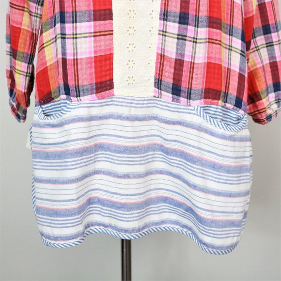 Niko and… Red Plaid Striped Button Front Floral Eyelet Tunic Women’s Size M - Picture 4 of 16